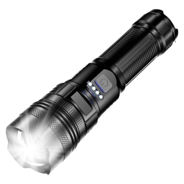 Está equipado con un diodo XHP50 con una potencia luminosa de enfoque con un alcance de haz de más de 300m